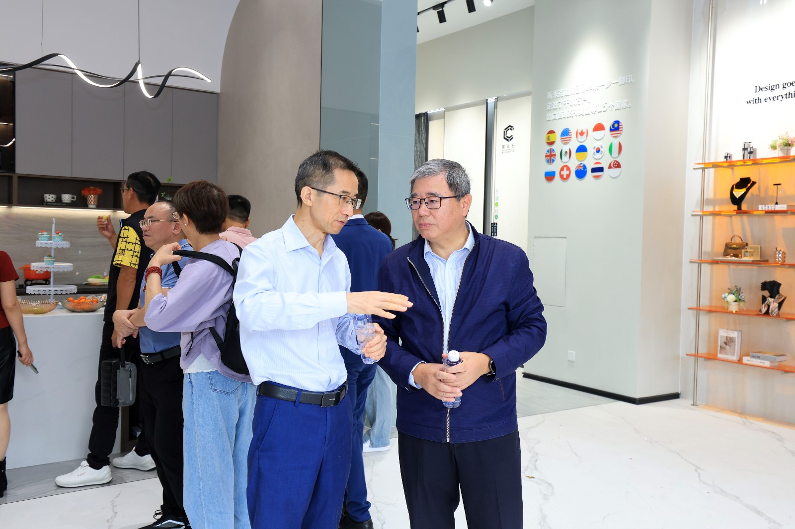 參觀展廳6.jpg